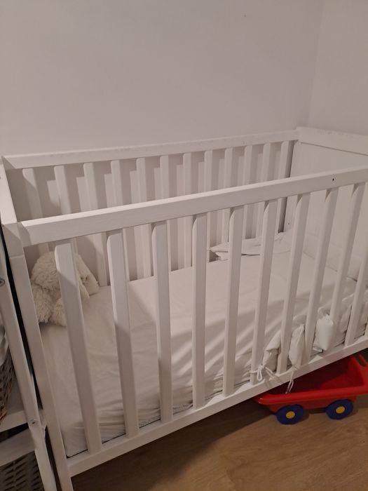 Łóżeczko dzieciece