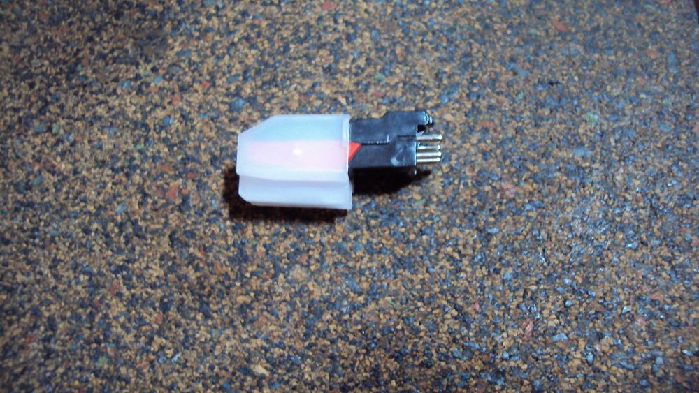 Рабочий проигрыватель виниловых пластинок TELEFUNKEN винтаж