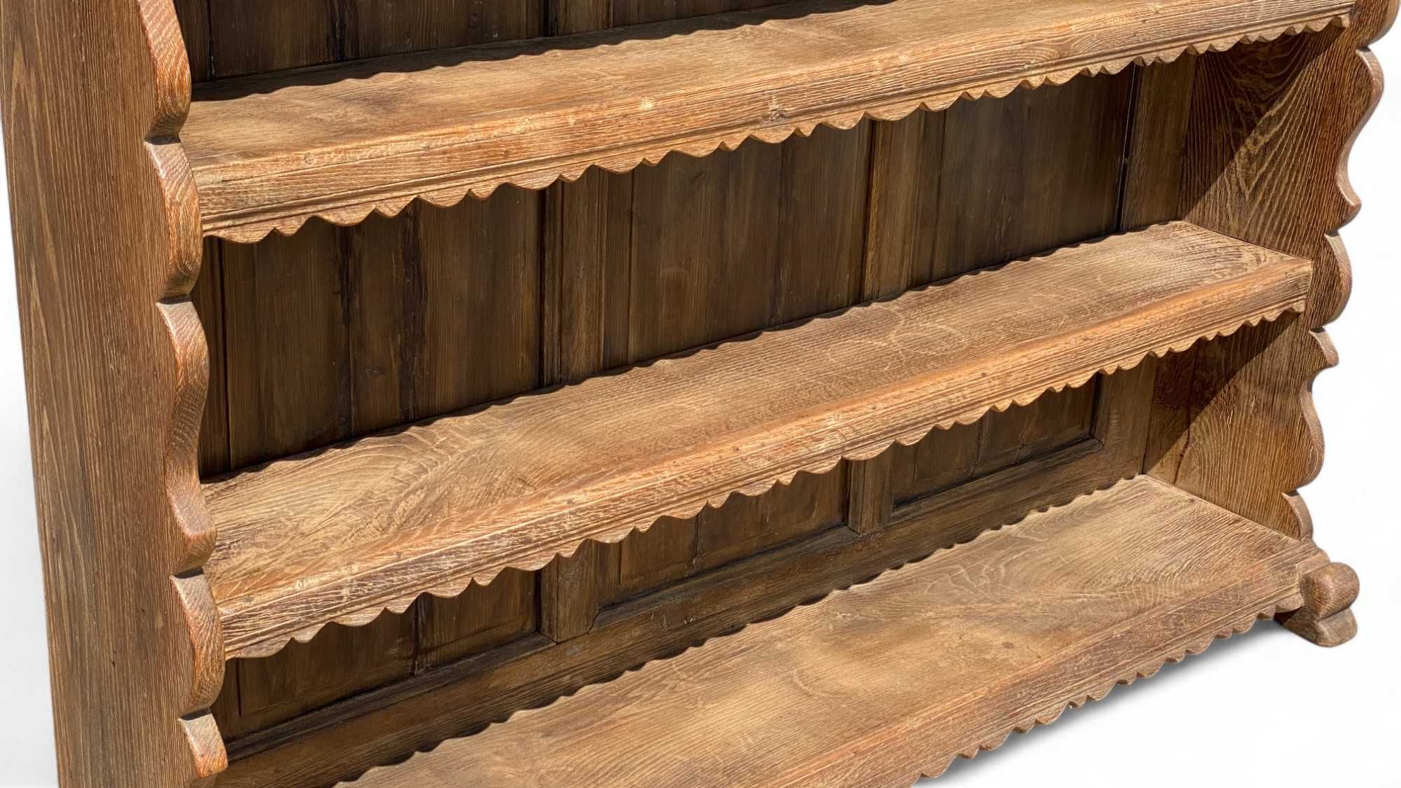 Stary solidny regał z litego drewna w rustykalnym stylu, dąb naturalny
