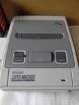 SNES Mini - oficjalna konsola retro Nintendo w zestawie box 3xA bdb :)