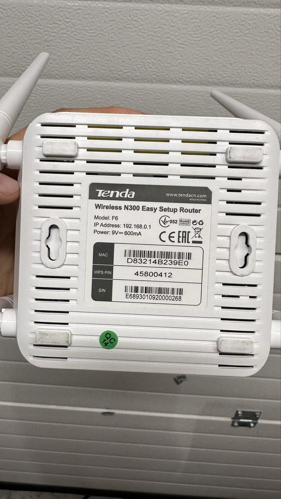 Tenda n300 F6 jak nowy!  Router