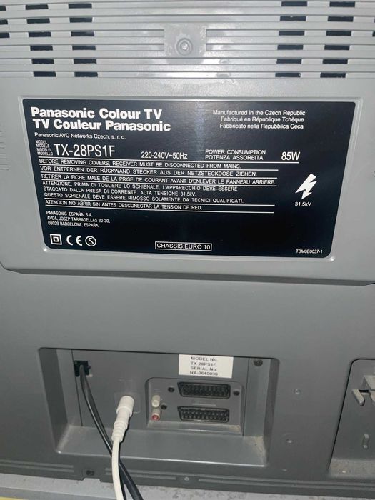 TV Panasonic com móvel