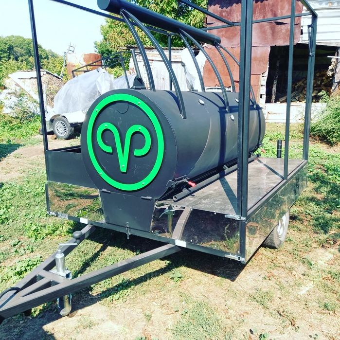 BBQ Барбекю Бочки на причіпі