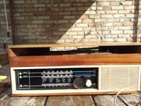 Gramofon z radiem Ballada 2267A – vintage PRL – stan nieznany

Sprzeda