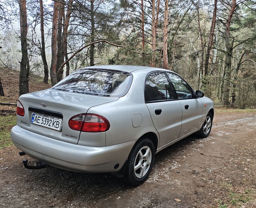 Продам Део Ланос 1.5