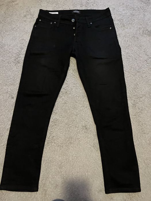Spodnie materiałowe Jack&Jones czarne rozmiar W32 L30
