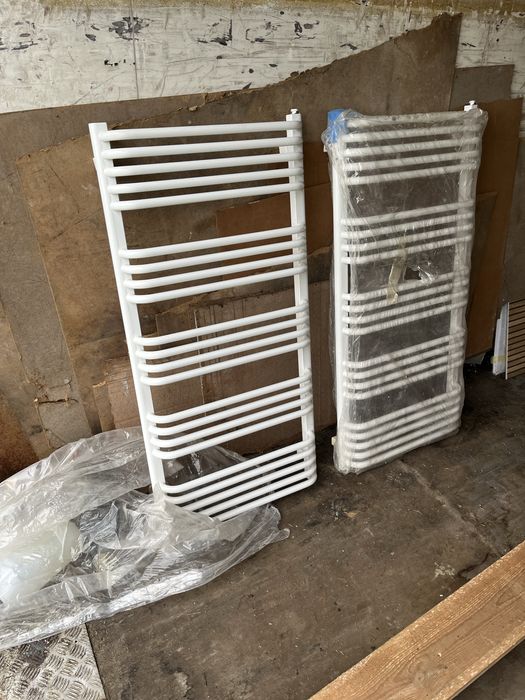 Grzejnik łazienkowy Grzejniki lazienkowe drabinka nowe 125 x 60