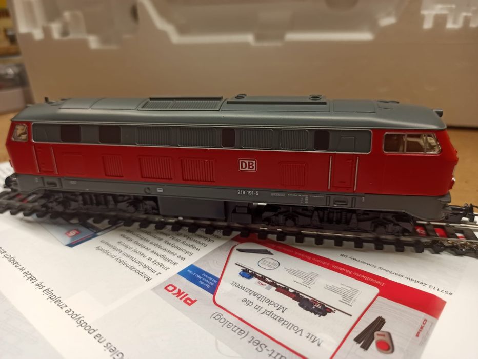 Lokomotywa spalinowa BR218 Piko h0 1:87