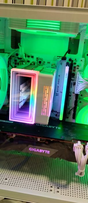 Продам пк Ryzen 5600G+RX5700XT+16 DDR4