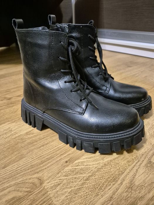 Жіночі зимові черевики (сапожки),розмір  39