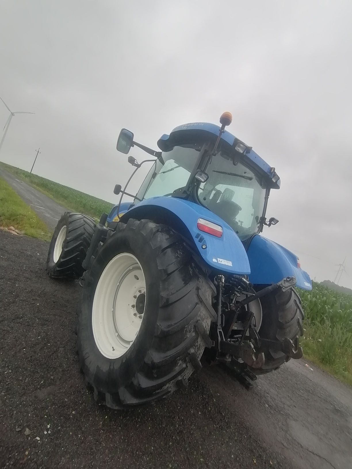 New holland T6070