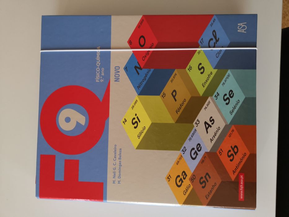 Livro de Física e Química 9