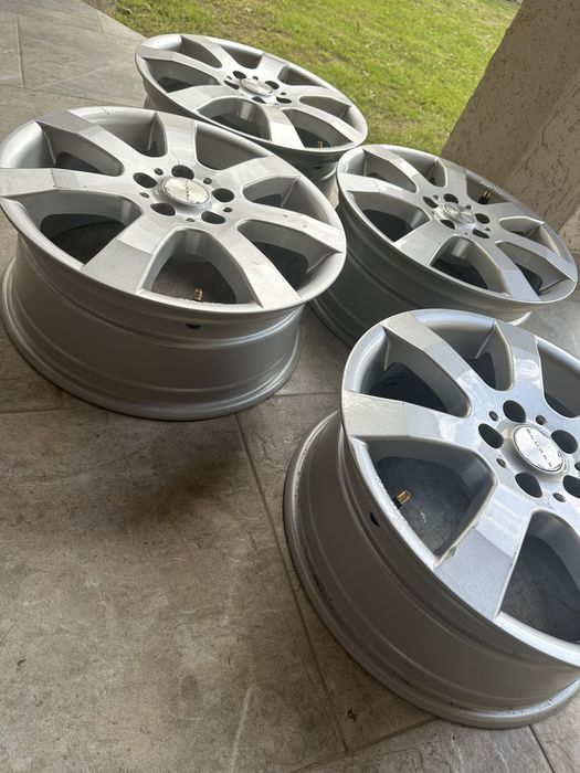 Продам диски р16