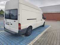 Ford transit... carro muinto boa