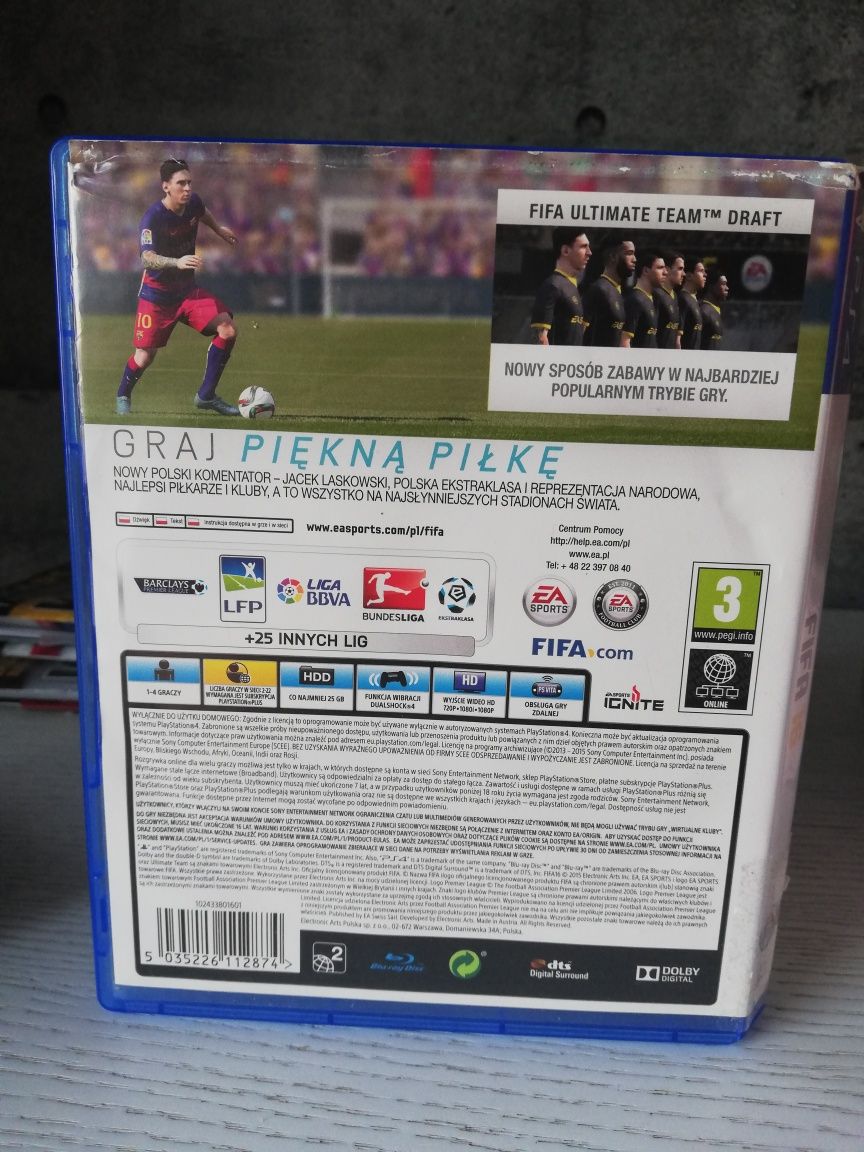 Gra FIFA 16 na PS4 - stan idealny!