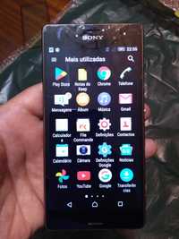 Smartphone Sony Xperia Z3 Dual Modelo D6633G.