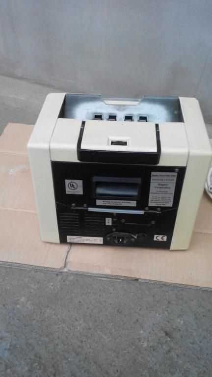 Счетчик банкнот Magner 35DC машинка денег