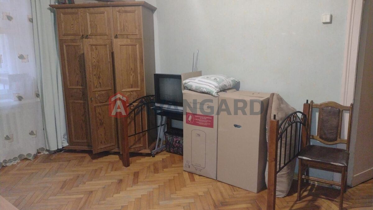 Продаж 2к квартири, Білоруська 32, м. Лук'янівська