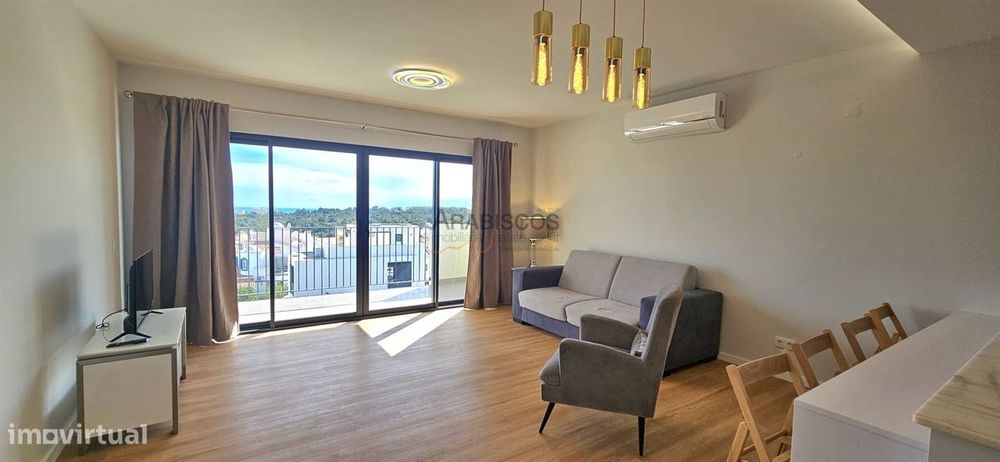 Apartamento T2 - Novo - Arrecadação - Lugar Garagem - Portimão