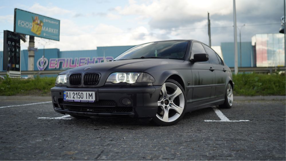 Автомобіль BMW E46 1999 2.8