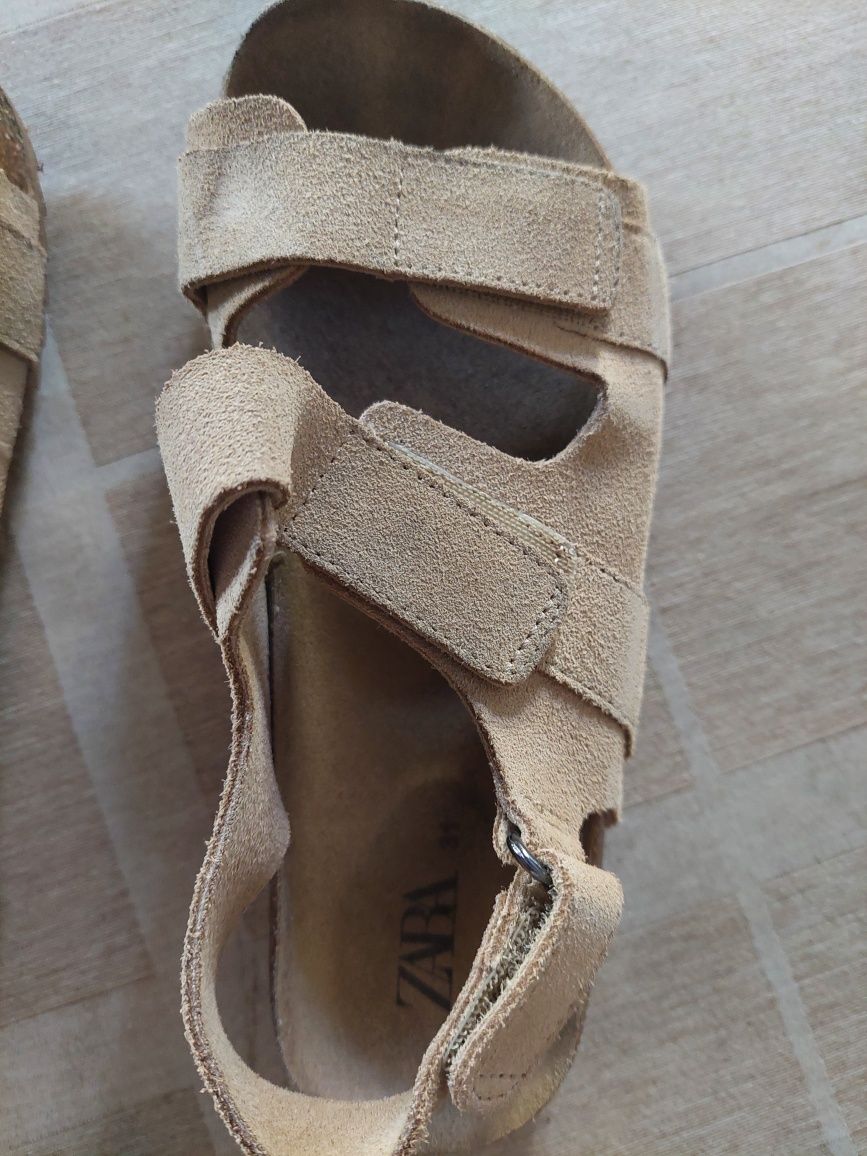Sandália camurça Zara menino 31
