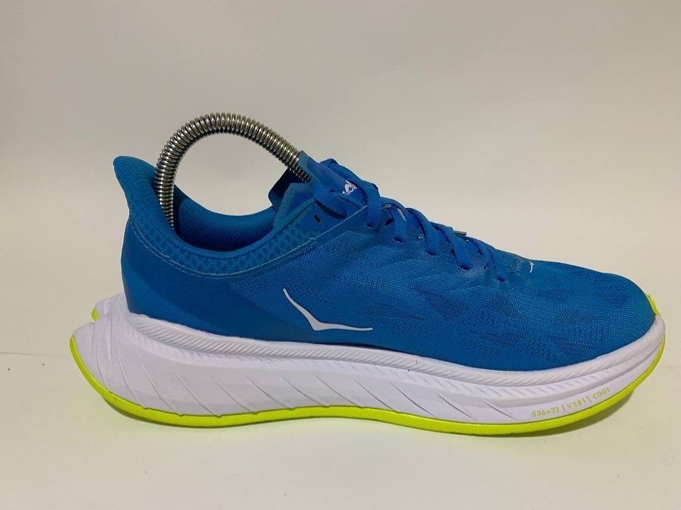 HOKA One One Carbon X2