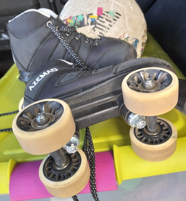 Patins de hóquei júnior
