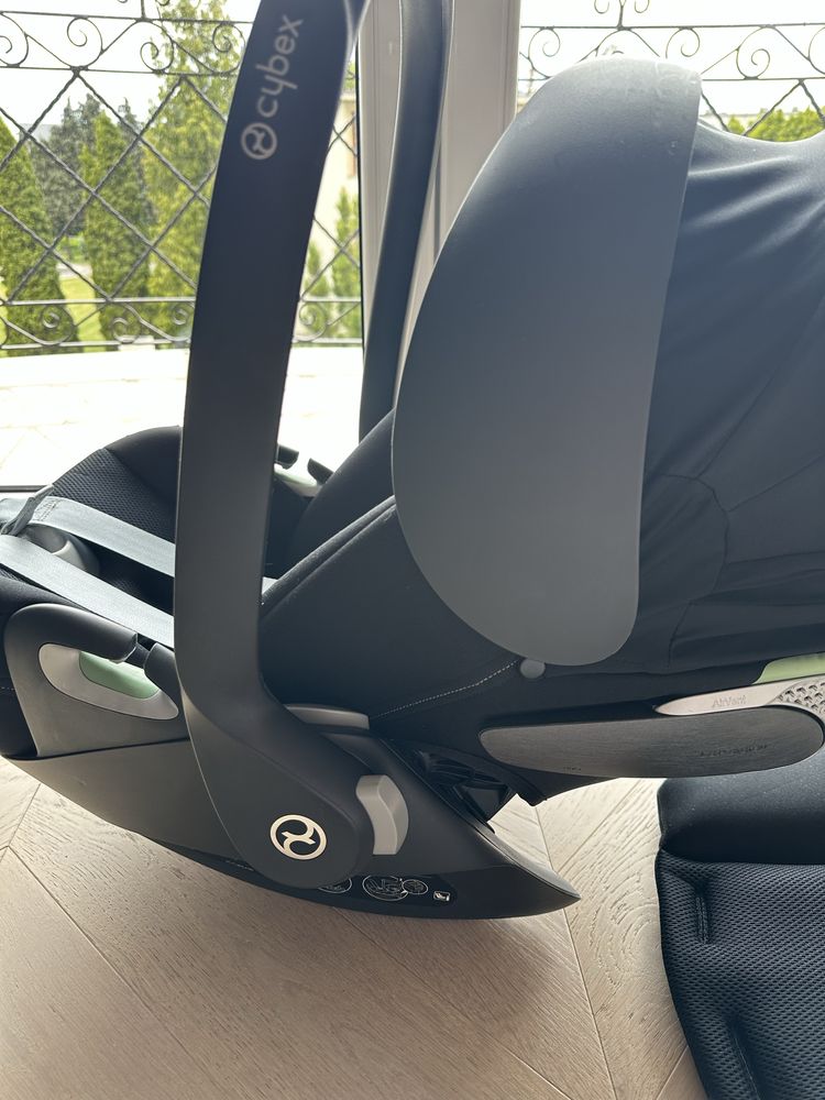Fotelik nosidełko Cybex Cloud T + plus i size