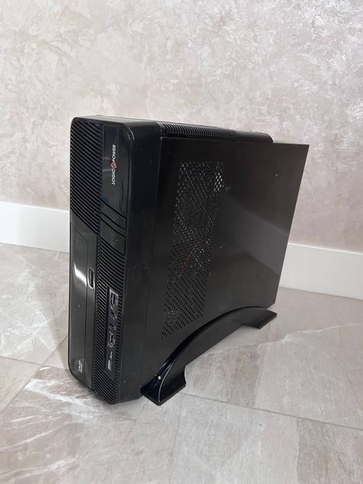 Компьютер вживаний