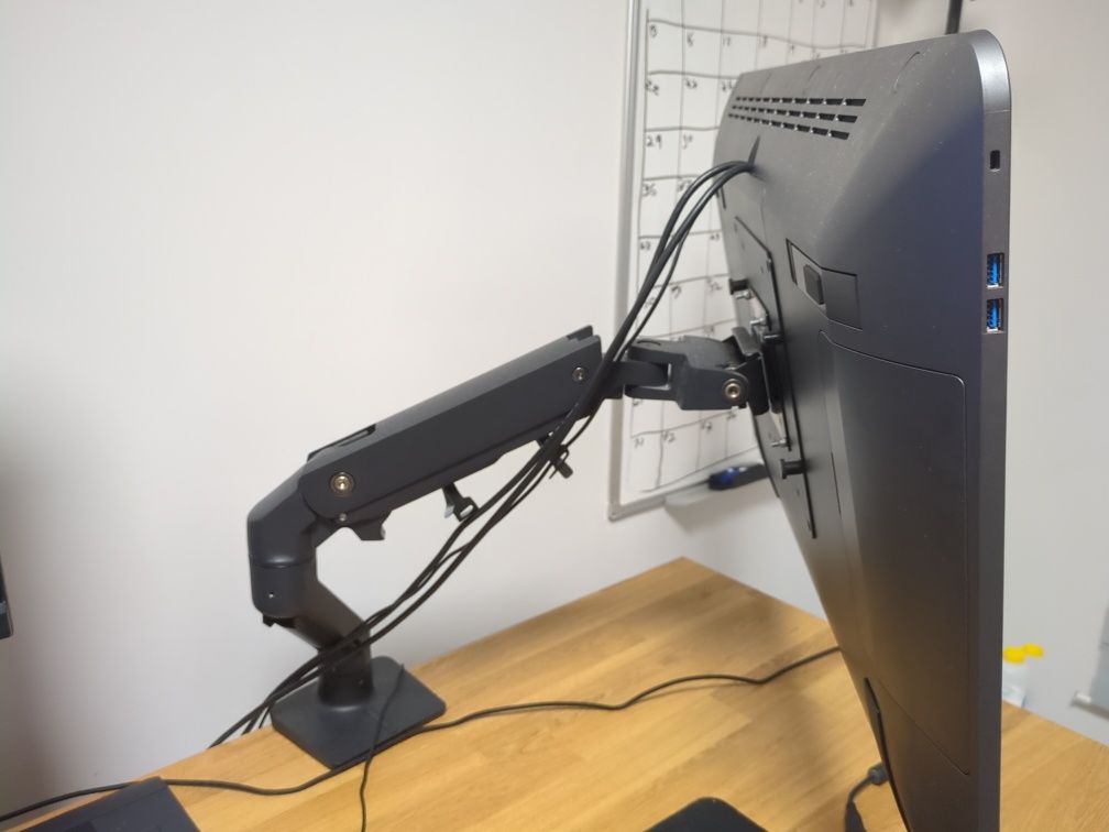 Wacom cintiq 27qhd