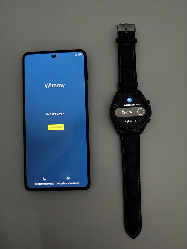 Telefon Motorola Edge 30 pro + Zegarek Samsung Galaxy Watch3