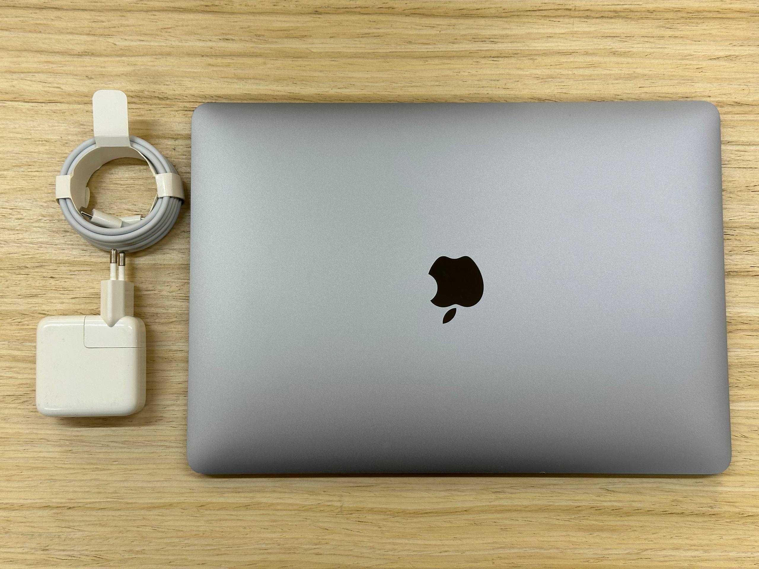 /8222/ MacBook Air M1 13" 7GPU/16GB/256GB Space Gray  Обмін Гарантія