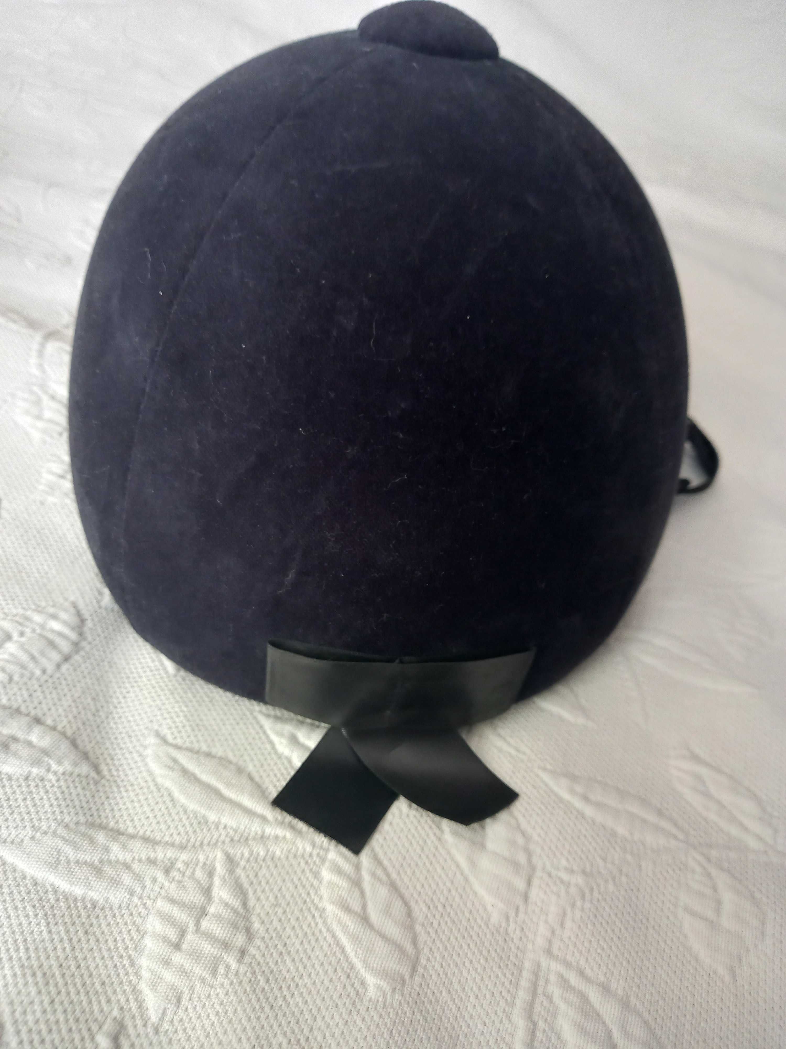Kask jeździecki 55cm