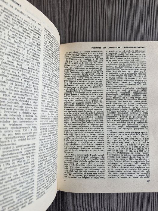 A3621. "Encyklopedia podręczna. Prawo na co dzień" Praca zbiorowa