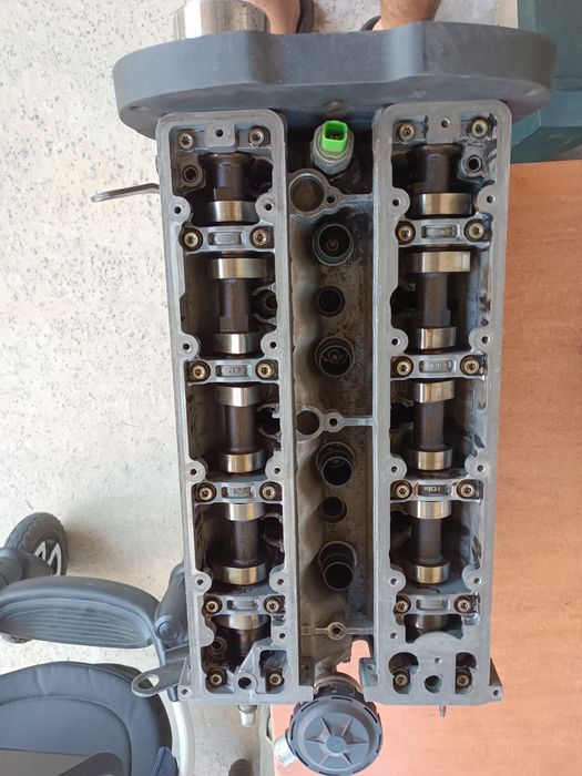 ГБЦ з мотору 3fz 2.2 бензин Peugeot 807, 406, 407, 607 Citroen c8