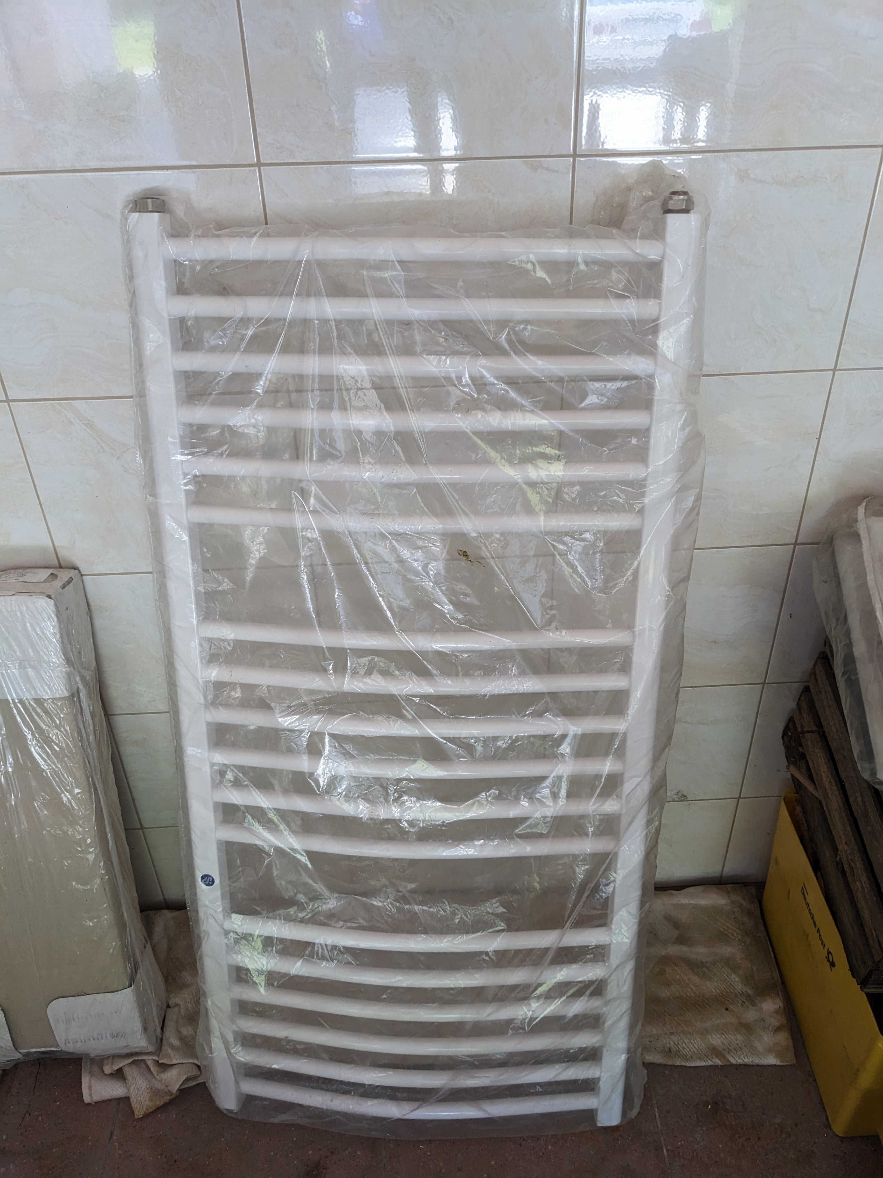 Grzejnik V11  600x600 Perfekt zasilanie prawe