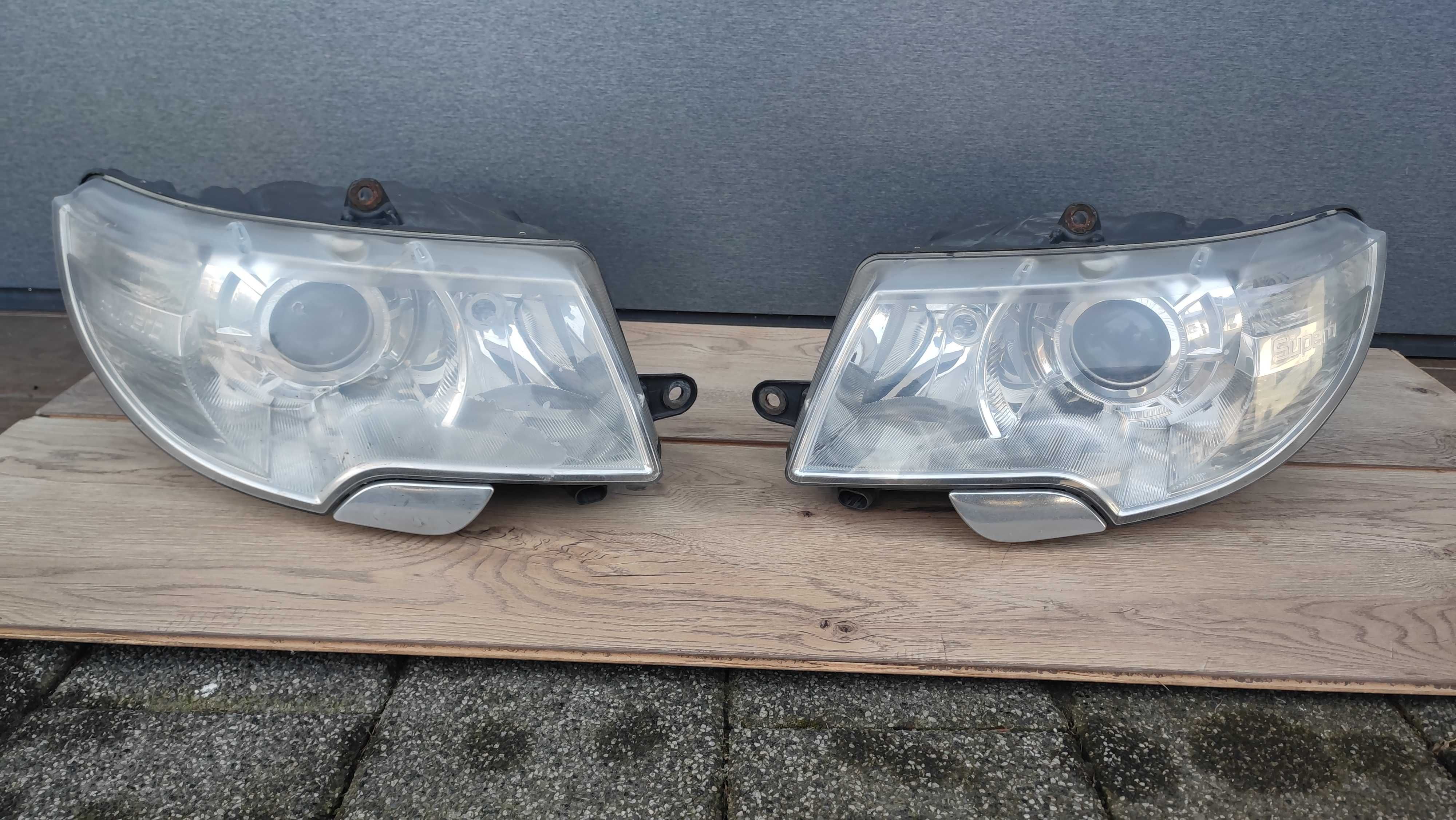 Lampa skoda superb zwykla soczewka komplet