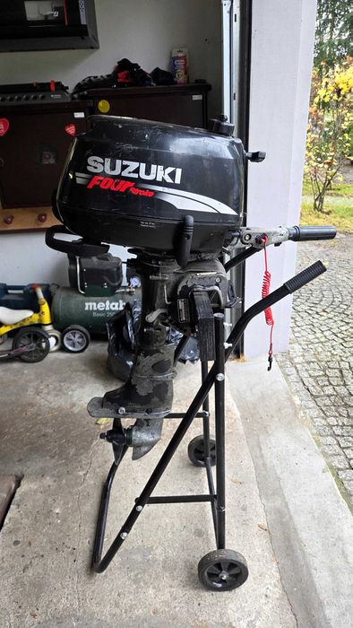 Silnik zaburtowy SUZUKI DF5 5KM – po serwisie, pierwszy właściciel