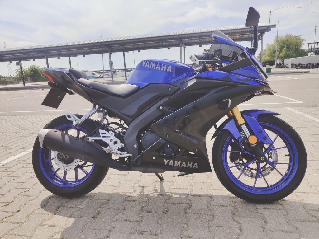 Yamaha yzf r 125 Zadbana Dodatki Prawo jazdy kat B