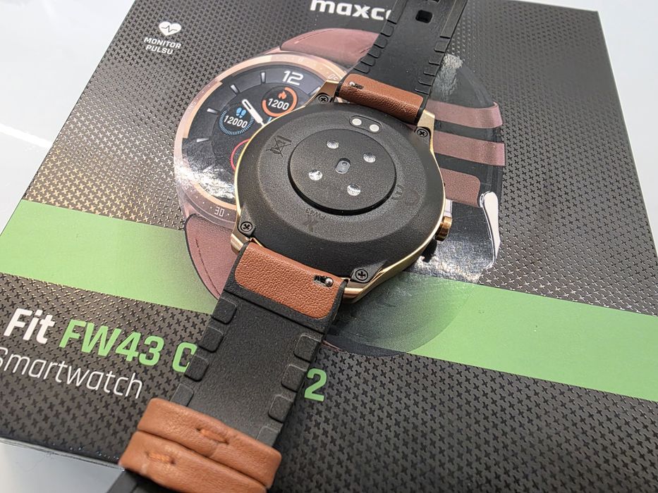 Maxcom Fit FW43 Cobalt 2, monitor pulsu, ciśnienie krwi.