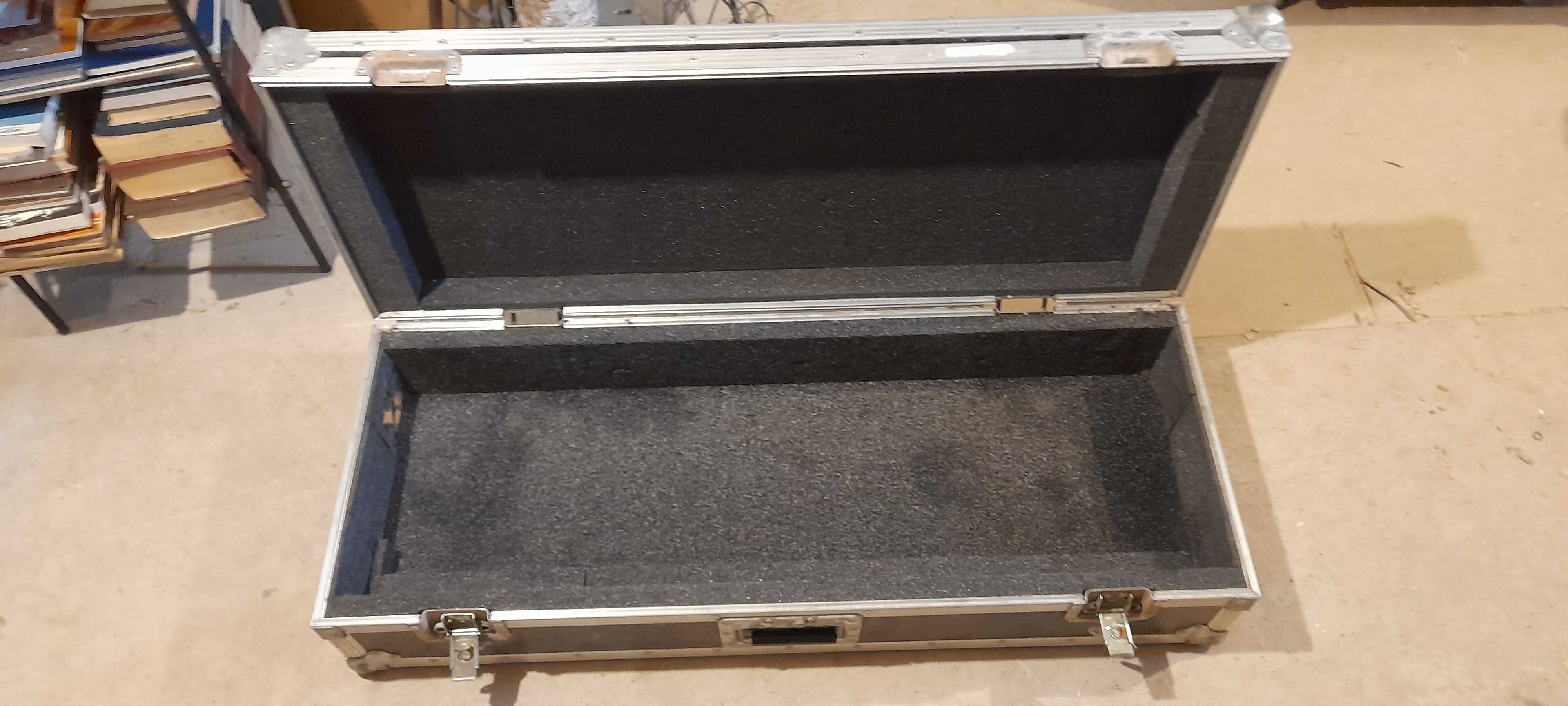 ABS Cases London futerał na keyboard 
 flight case 1999 (Vintage OLO)