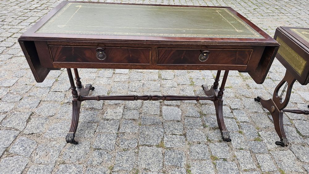 Dwa stoliki klapiak zielona skóra ze złoceniami antyk