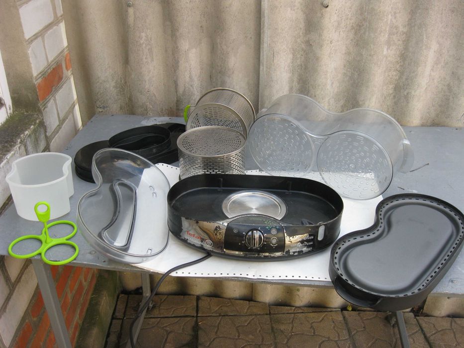 Продам пароварку TEFAL