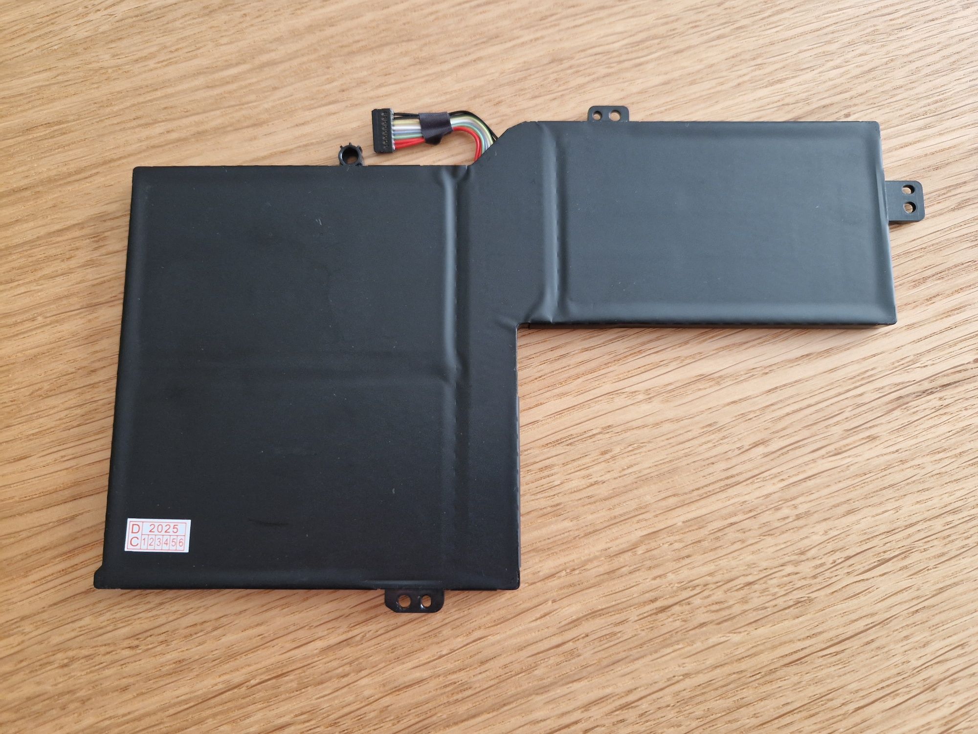 Oryginalna bateria Lenovo L18L3PF4 nowa
