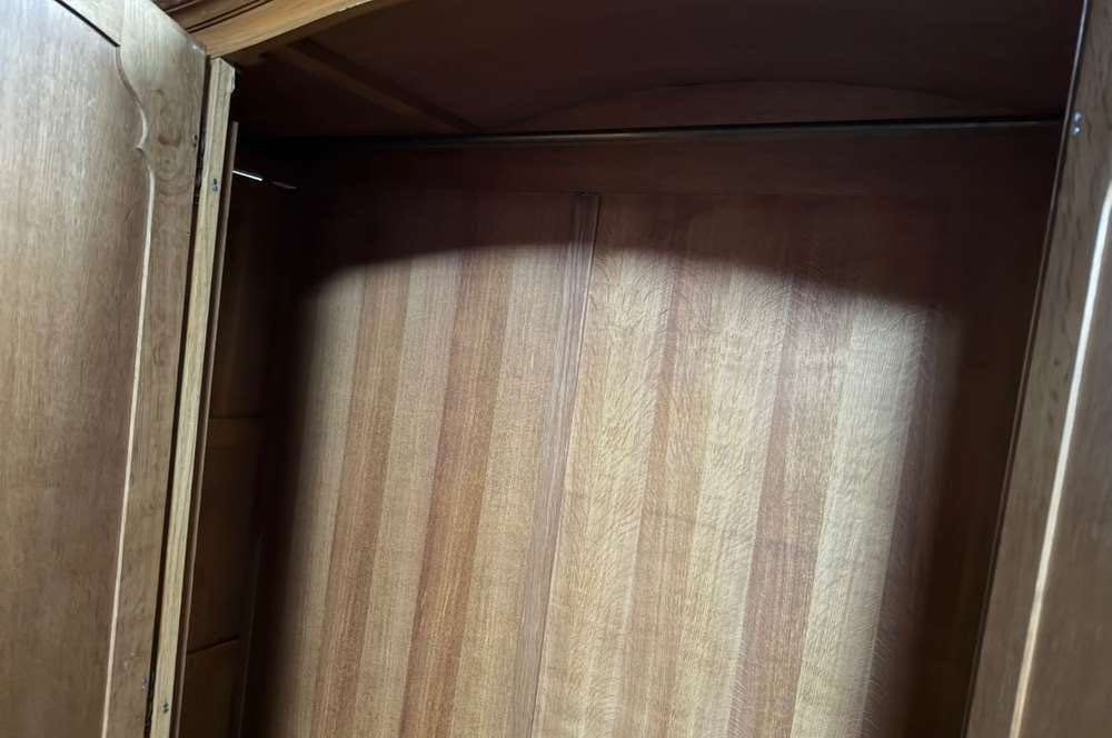 Sypialnia w stylu Ludwika-szafa,toaletka,szafki,łóżko