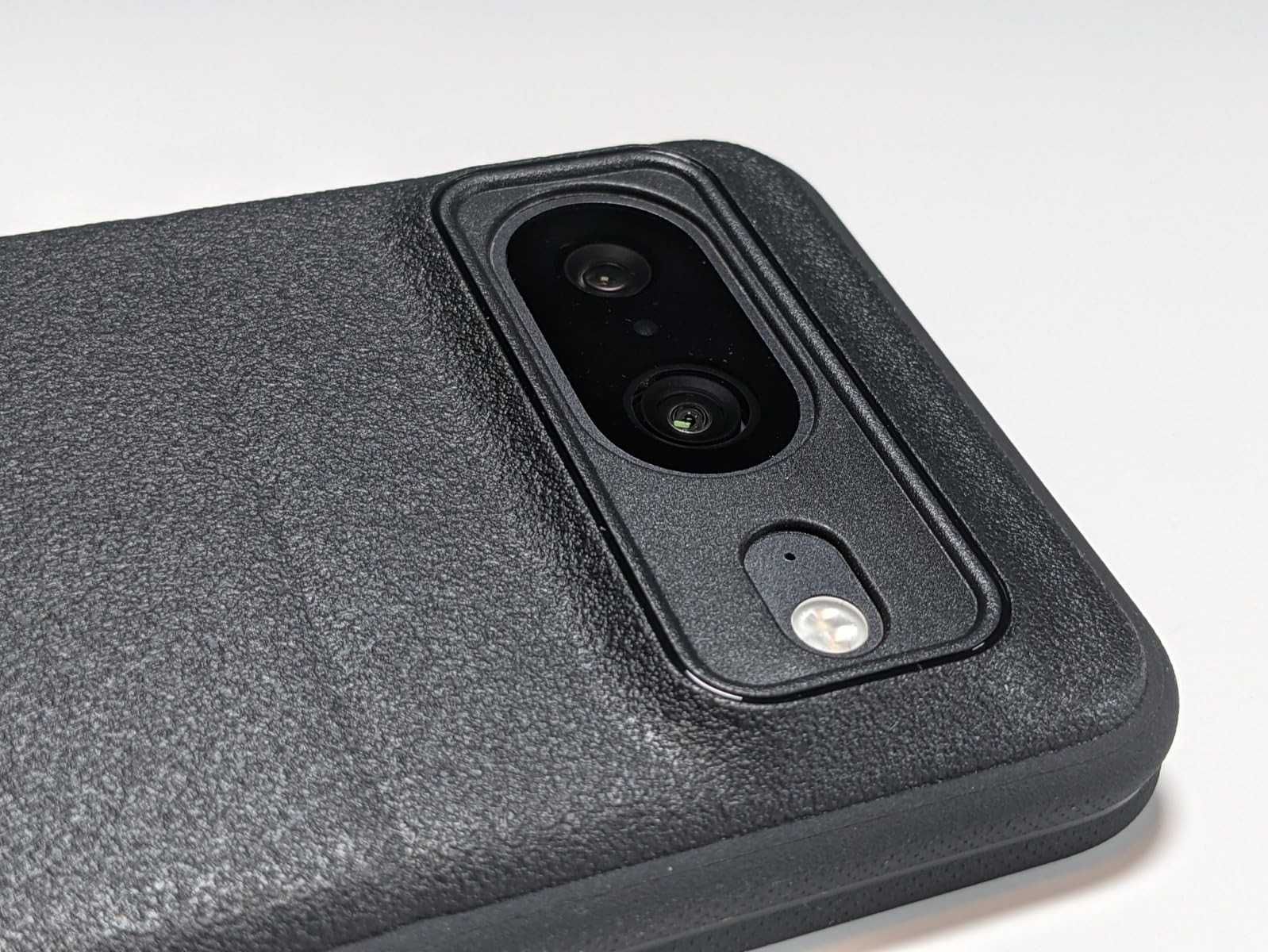 Caseology Athlex Parallax Nano Pop до Pixel