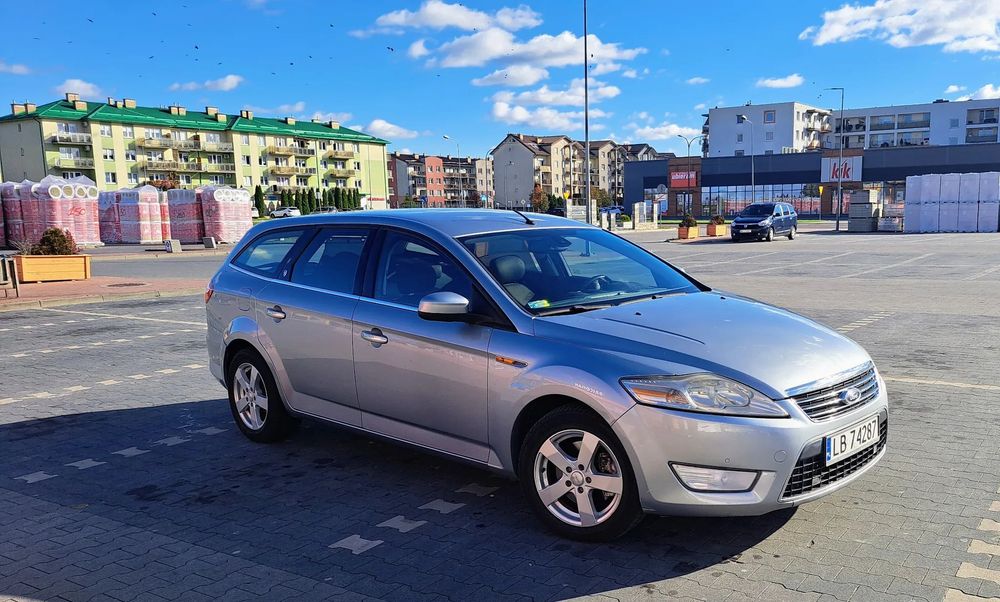 Ford Mondeo Ford Mondeo Mk4 Ghia, niezawodny silnik 2.0 TDCI