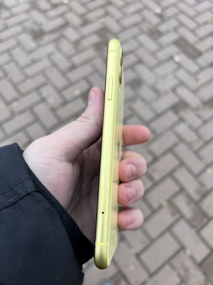 Iphone 11 на 64 гиг