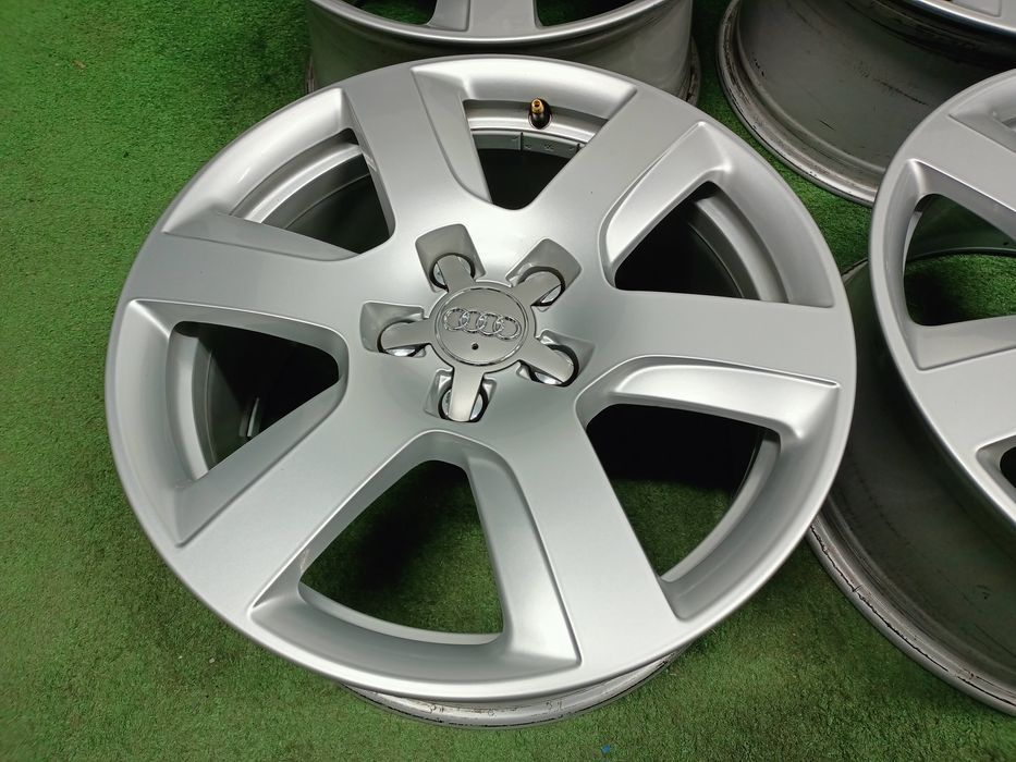 17" felgi 5x112 et30 Audi 4H0 A4 B7 B8 A5 A6 C6 C7 A8 D4 D3 Wysyłka