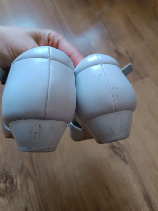 Buty komunijne dla dziewczynki rozmiar 35